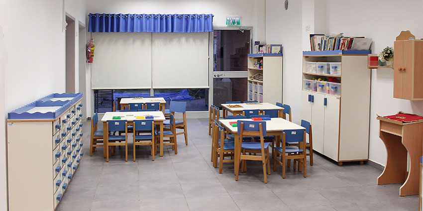 עיצוב כיתת מעון בשילובי צבעים